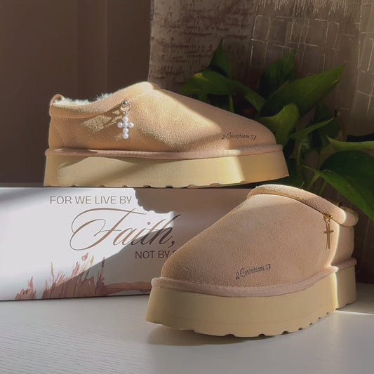 2 Corinthians 5:7 Clogs